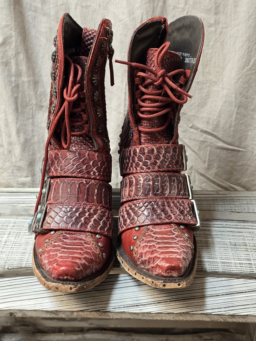 Lane Showdown Red Leather Boots Size 7